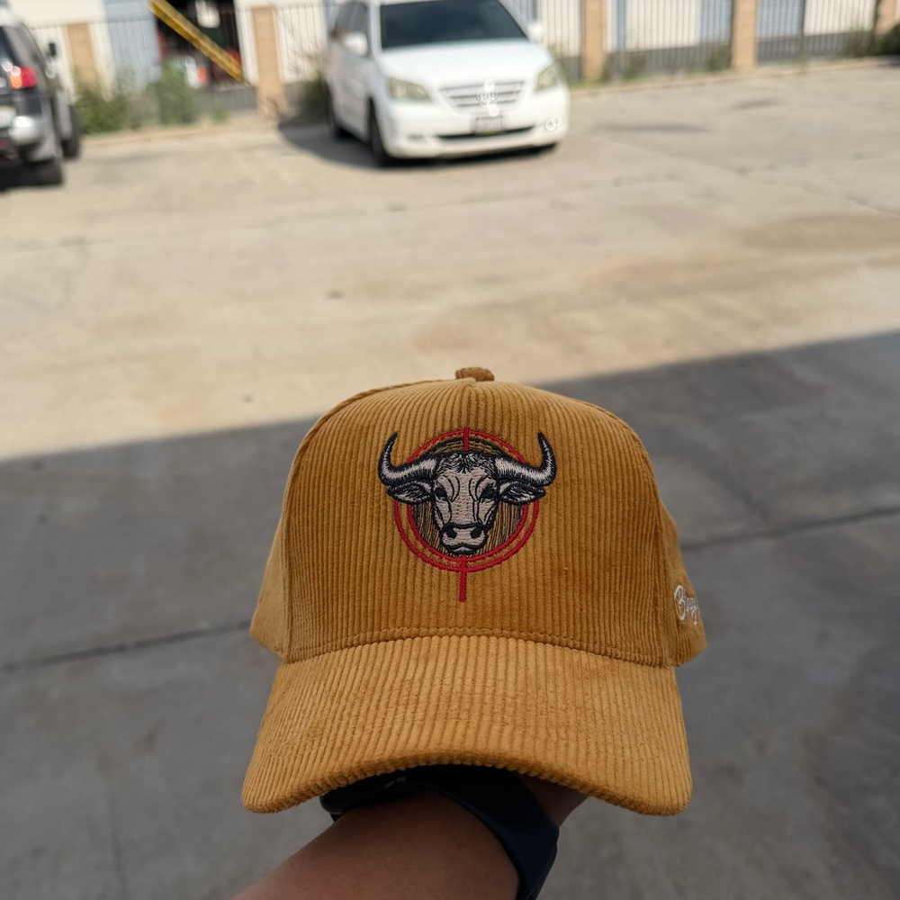 Corduroy BULLZEYEFIT Embroidered Cap - Mustard